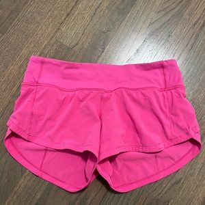 Sonic Pink Lululemon 2.5 Speed Ups Size 2